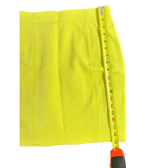 Dana Buchman Y2K Vibrant Neon Yellow‎ Straight Short Skirt Stretch Lined 12 - Picture 12 of 14